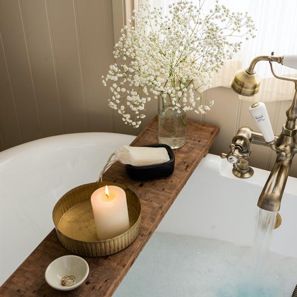 Recycled Teak Wood Bath Bar Dark