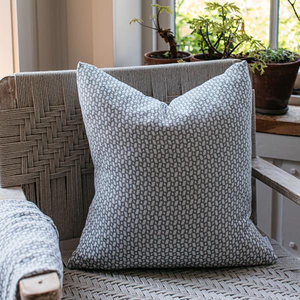 Fyn Geometric Grey Throw 150x200cm