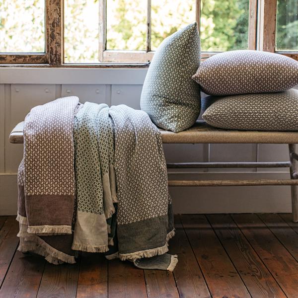 Fyn Geometric Grey Throw 150x200cm