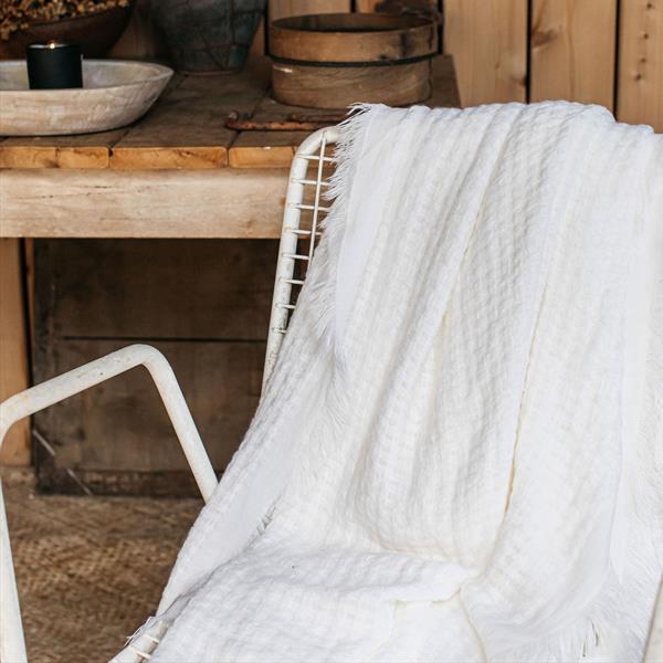 Hallen White BasketweaveThrow 150x200cm