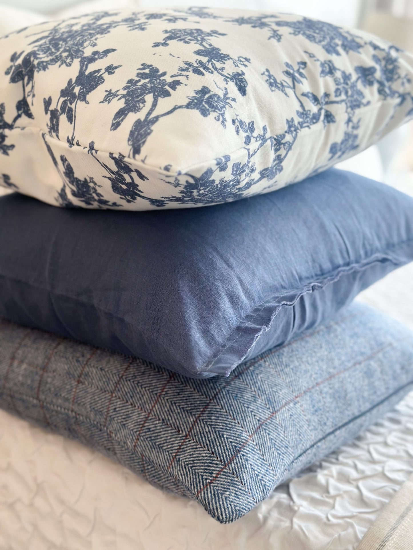 Esmee Navy Cushion