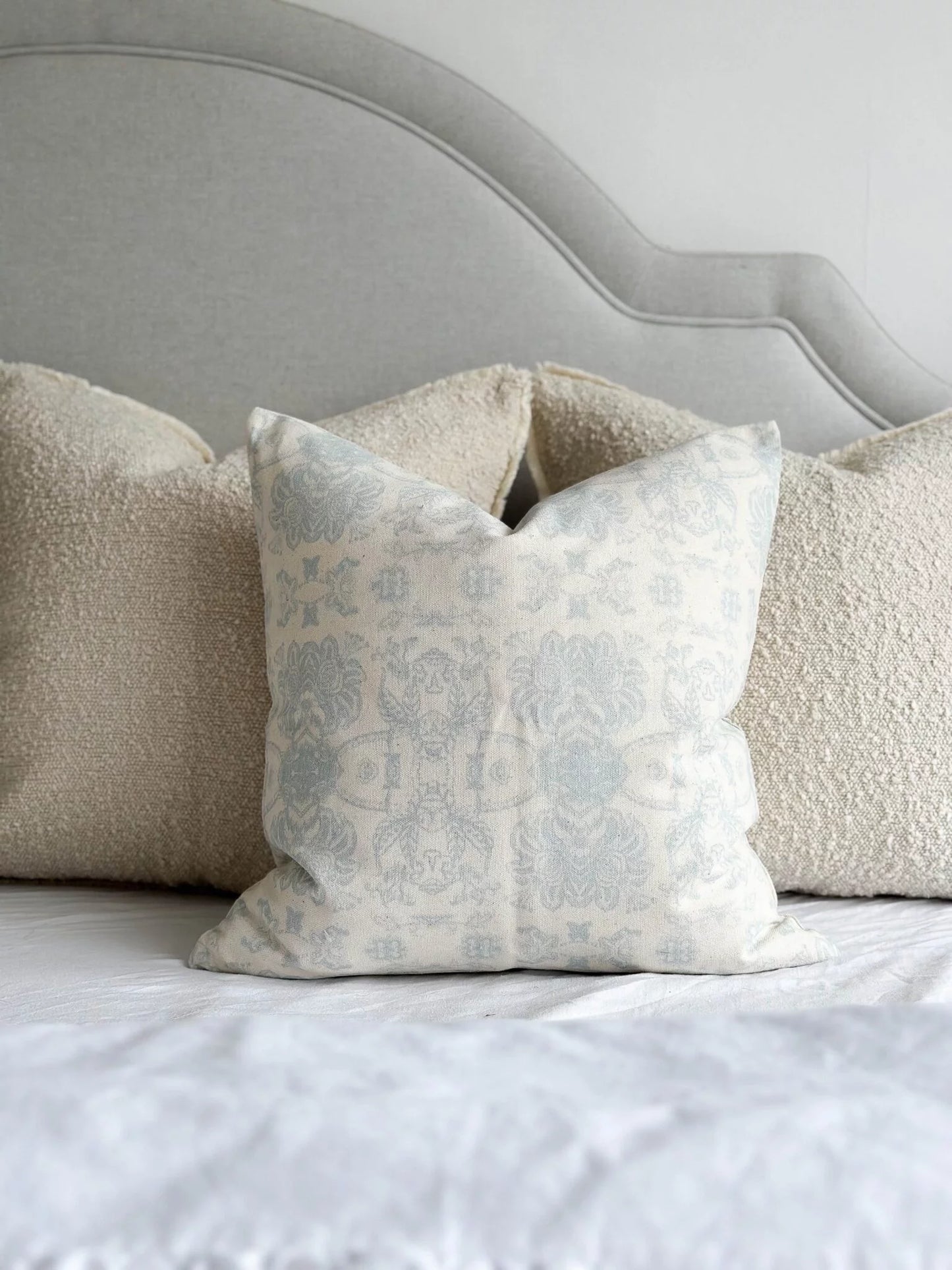 Aria Blue New England Cushion